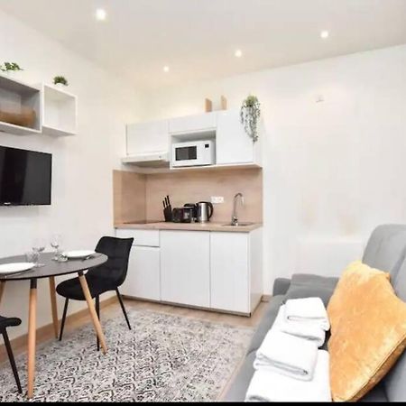 Studio Special Jo - Pigalle - Montmartre - Republique - 2 Pers Apartment Paris Ngoại thất bức ảnh